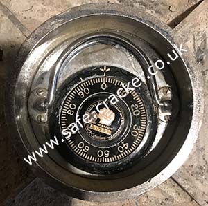 Secureline Under Floor Safe Opening